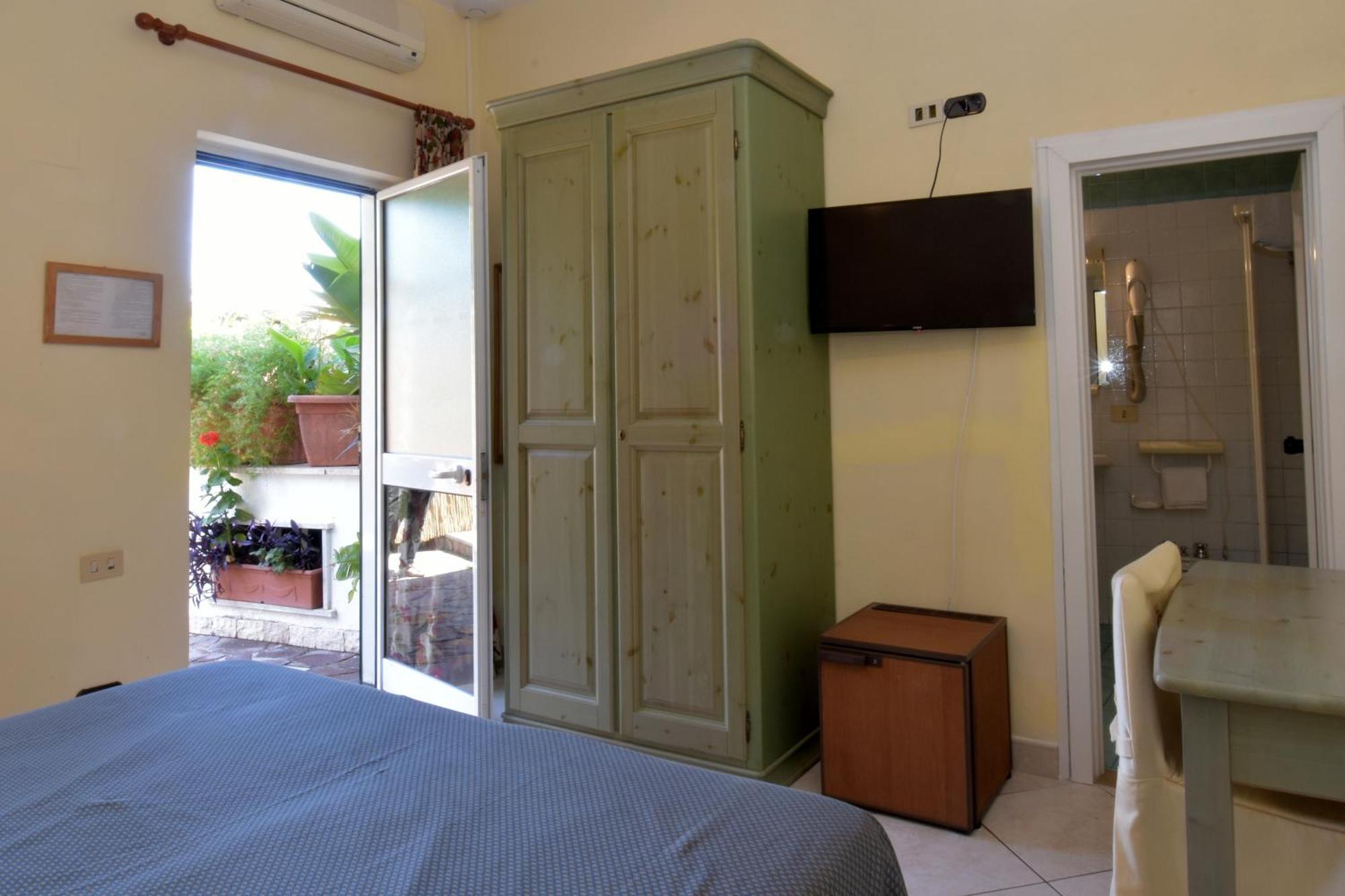 Hotel L'Approdo Casamicciola Terme Dış mekan fotoğraf